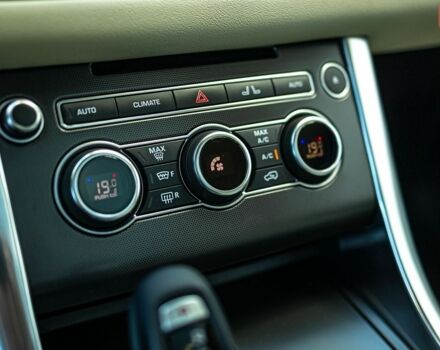 Чорний Ленд Ровер Range Rover Sport, об'ємом двигуна 2.99 л та пробігом 122 тис. км за 26200 $, фото 10 на Automoto.ua