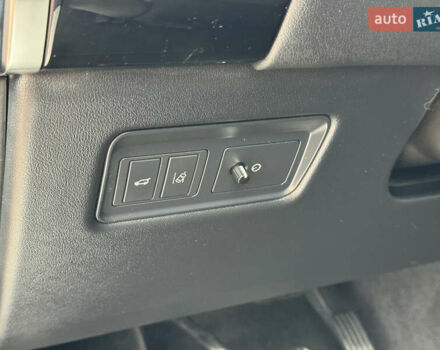 Черный Ленд Ровер Рендж Ровер Спорт, объемом двигателя 3 л и пробегом 46 тыс. км за 31000 $, фото 21 на Automoto.ua