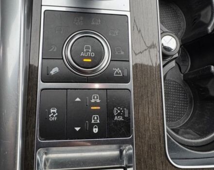 Чорний Ленд Ровер Range Rover Sport, об'ємом двигуна 4.37 л та пробігом 140 тис. км за 43900 $, фото 10 на Automoto.ua