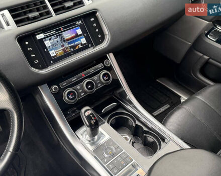 Чорний Ленд Ровер Range Rover Sport, об'ємом двигуна 2.99 л та пробігом 84 тис. км за 31900 $, фото 25 на Automoto.ua