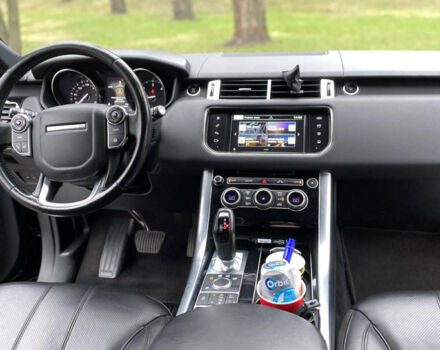 Чорний Ленд Ровер Range Rover Sport, об'ємом двигуна 2.99 л та пробігом 130 тис. км за 33300 $, фото 8 на Automoto.ua