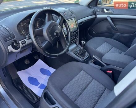 Чорний Ленд Ровер Range Rover Sport, об'ємом двигуна 4.37 л та пробігом 171 тис. км за 31000 $, фото 70 на Automoto.ua