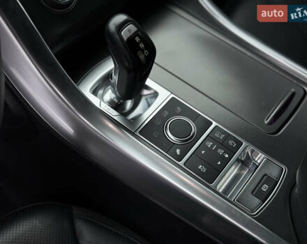 Чорний Ленд Ровер Range Rover Sport, об'ємом двигуна 3 л та пробігом 154 тис. км за 33000 $, фото 39 на Automoto.ua