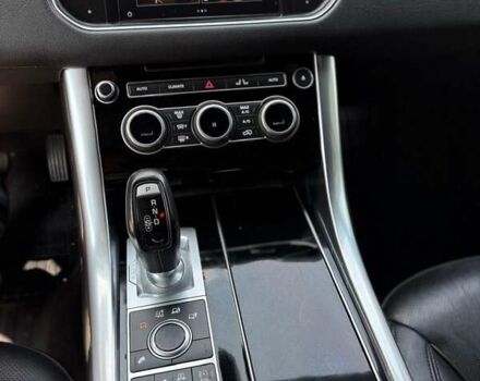 Черный Ленд Ровер Рендж Ровер Спорт, объемом двигателя 2.99 л и пробегом 78 тыс. км за 29500 $, фото 7 на Automoto.ua