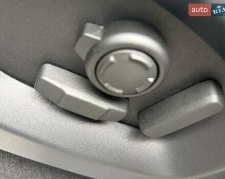 Чорний Ленд Ровер Range Rover Sport, об'ємом двигуна 3 л та пробігом 120 тис. км за 33222 $, фото 6 на Automoto.ua