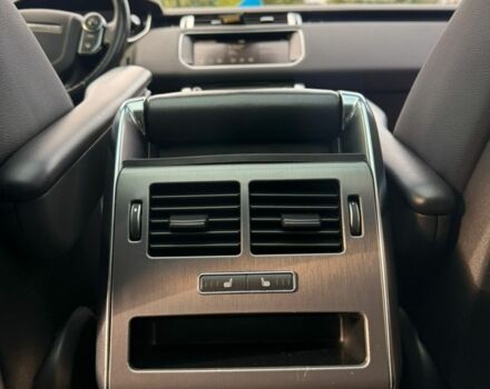 Чорний Ленд Ровер Range Rover Sport, об'ємом двигуна 3 л та пробігом 143 тис. км за 32600 $, фото 12 на Automoto.ua