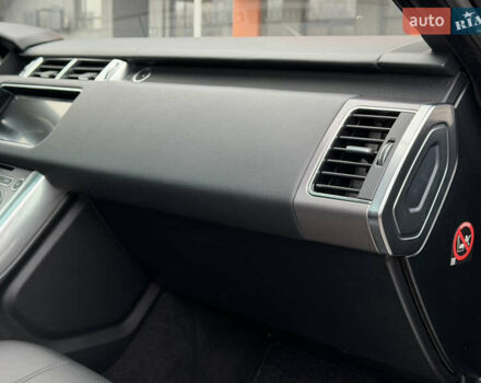 Черный Ленд Ровер Рендж Ровер Спорт, объемом двигателя 3 л и пробегом 143 тыс. км за 28299 $, фото 29 на Automoto.ua