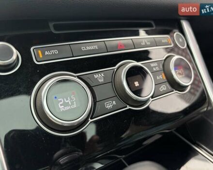 Чорний Ленд Ровер Range Rover Sport, об'ємом двигуна 3 л та пробігом 120 тис. км за 33222 $, фото 12 на Automoto.ua