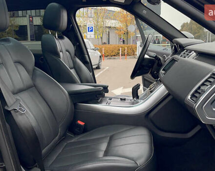Чорний Ленд Ровер Range Rover Sport, об'ємом двигуна 3 л та пробігом 143 тис. км за 35500 $, фото 30 на Automoto.ua