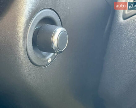 Ленд Ровер Рендж Ровер Спорт 2017 в Киеве на Automoto.ua Черный Ленд Ровер Рендж Ровер Спорт, объемом двигателя 3 л и пробегом 143 тыс. км за 37000 $, фото 24 на Automoto.ua