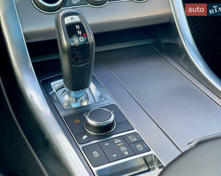 Ленд Ровер Рендж Ровер Спорт 2017 в Киеве на Automoto.ua Черный Ленд Ровер Рендж Ровер Спорт, объемом двигателя 3 л и пробегом 143 тыс. км за 37000 $, фото 26 на Automoto.ua