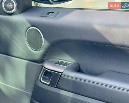 Ленд Ровер Рендж Ровер Спорт 2017 в Киеве на Automoto.ua Черный Ленд Ровер Рендж Ровер Спорт, объемом двигателя 3 л и пробегом 143 тыс. км за 37000 $, фото 20 на Automoto.ua