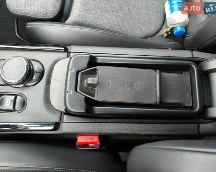 Чорний Ленд Ровер Range Rover Sport, об'ємом двигуна 2 л та пробігом 90 тис. км за 34200 $, фото 21 на Automoto.ua
