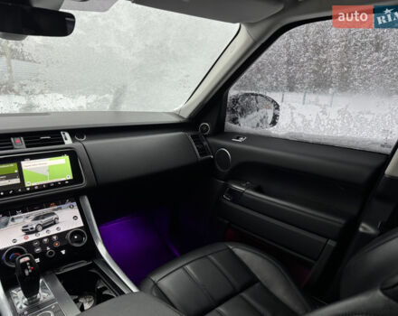 Чорний Ленд Ровер Range Rover Sport, об'ємом двигуна 2 л та пробігом 98 тис. км за 40000 $, фото 15 на Automoto.ua