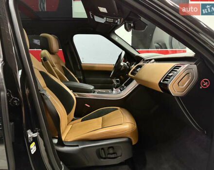 Ленд Ровер Рендж Ровер Спорт 2018 в Одессе на Automoto.ua Черный Ленд Ровер Рендж Ровер Спорт, объемом двигателя 2.99 л и пробегом 97 тыс. км за 57000 $, фото 16 на Automoto.ua