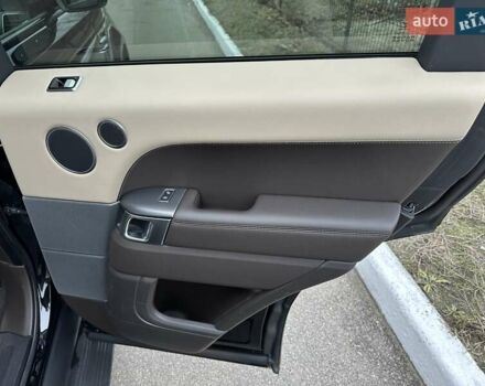 Черный Ленд Ровер Рендж Ровер Спорт, объемом двигателя 2 л и пробегом 72 тыс. км за 45000 $, фото 17 на Automoto.ua