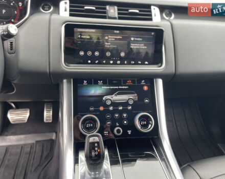 Чорний Ленд Ровер Range Rover Sport, об'ємом двигуна 2.99 л та пробігом 256 тис. км за 34900 $, фото 10 на Automoto.ua
