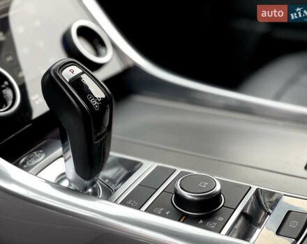 Чорний Ленд Ровер Range Rover Sport, об'ємом двигуна 2.99 л та пробігом 27 тис. км за 55000 $, фото 32 на Automoto.ua