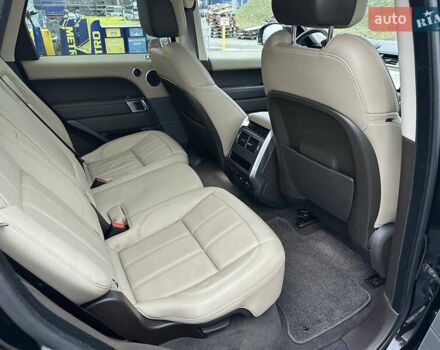 Черный Ленд Ровер Рендж Ровер Спорт, объемом двигателя 2 л и пробегом 72 тыс. км за 45000 $, фото 16 на Automoto.ua