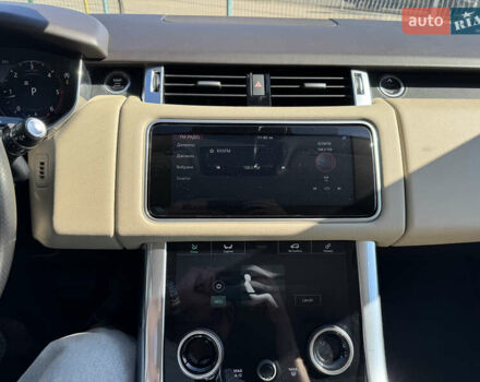 Ленд Ровер Рендж Ровер Спорт 2018 в Киеве на Automoto.ua Черный Ленд Ровер Рендж Ровер Спорт, объемом двигателя 2.99 л и пробегом 165 тыс. км за 41990 $, фото 26 на Automoto.ua