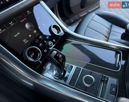 Чорний Ленд Ровер Range Rover Sport, об'ємом двигуна 2.99 л та пробігом 156 тис. км за 34700 $, фото 52 на Automoto.ua