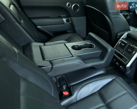 Чорний Ленд Ровер Range Rover Sport, об'ємом двигуна 2.99 л та пробігом 225 тис. км за 45000 $, фото 22 на Automoto.ua