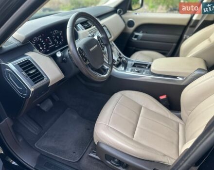 Чорний Ленд Ровер Range Rover Sport, об'ємом двигуна 2 л та пробігом 72 тис. км за 40000 $, фото 13 на Automoto.ua