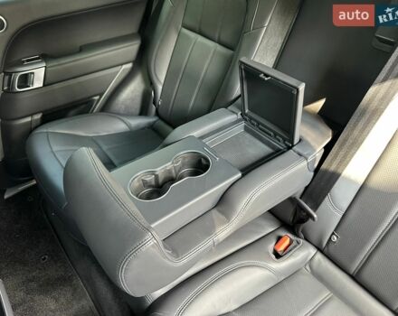 Чорний Ленд Ровер Range Rover Sport, об'ємом двигуна 2.99 л та пробігом 88 тис. км за 47950 $, фото 26 на Automoto.ua