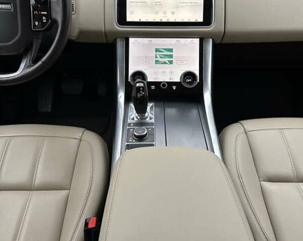 Черный Ленд Ровер Рендж Ровер Спорт, объемом двигателя 2 л и пробегом 72 тыс. км за 45000 $, фото 10 на Automoto.ua