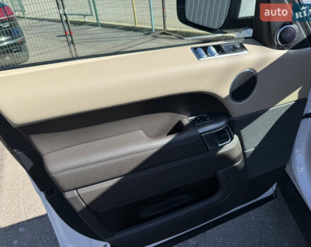 Чорний Ленд Ровер Range Rover Sport, об'ємом двигуна 2.99 л та пробігом 165 тис. км за 38490 $, фото 17 на Automoto.ua