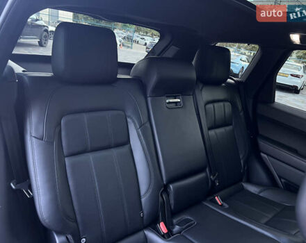 Чорний Ленд Ровер Range Rover Sport, об'ємом двигуна 2.99 л та пробігом 225 тис. км за 45000 $, фото 21 на Automoto.ua