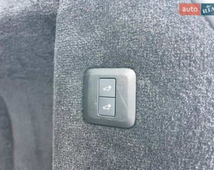 Чорний Ленд Ровер Range Rover Sport, об'ємом двигуна 2.99 л та пробігом 27 тис. км за 55000 $, фото 42 на Automoto.ua