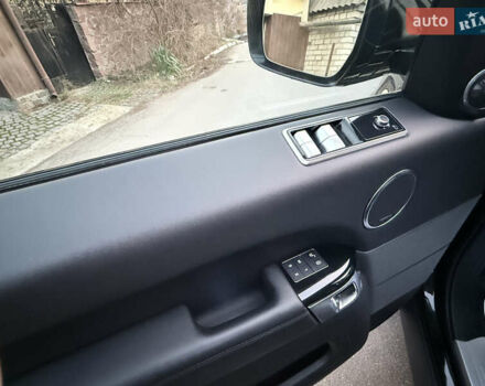 Черный Ленд Ровер Рендж Ровер Спорт, объемом двигателя 2.99 л и пробегом 124 тыс. км за 38999 $, фото 20 на Automoto.ua