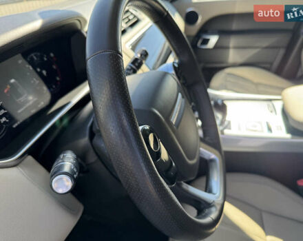 Ленд Ровер Рендж Ровер Спорт 2018 в Киеве на Automoto.ua Черный Ленд Ровер Рендж Ровер Спорт, объемом двигателя 2.99 л и пробегом 165 тыс. км за 41990 $, фото 20 на Automoto.ua