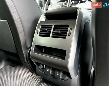 Чорний Ленд Ровер Range Rover Sport, об'ємом двигуна 2.99 л та пробігом 27 тис. км за 55000 $, фото 48 на Automoto.ua