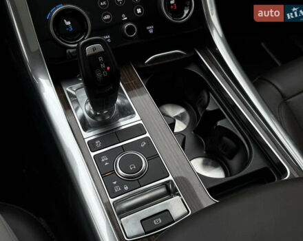 Черный Ленд Ровер Рендж Ровер Спорт, объемом двигателя 3 л и пробегом 162 тыс. км за 45000 $, фото 20 на Automoto.ua