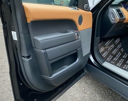 Чорний Ленд Ровер Range Rover Sport, об'ємом двигуна 3 л та пробігом 9 тис. км за 119000 $, фото 33 на Automoto.ua