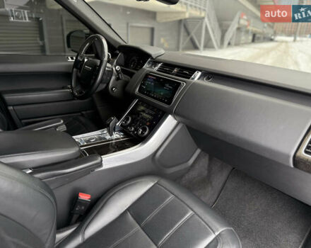 Чорний Ленд Ровер Range Rover Sport, об'ємом двигуна 2 л та пробігом 72 тис. км за 47000 $, фото 20 на Automoto.ua