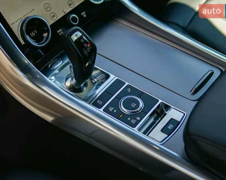 Черный Ленд Ровер Рендж Ровер Спорт, объемом двигателя 3 л и пробегом 99 тыс. км за 44900 $, фото 10 на Automoto.ua