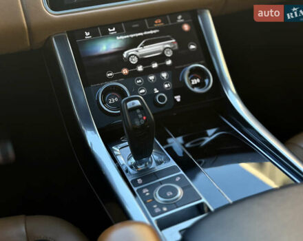 Черный Ленд Ровер Рендж Ровер Спорт, объемом двигателя 2.99 л и пробегом 140 тыс. км за 48000 $, фото 12 на Automoto.ua