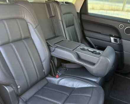 Чорний Ленд Ровер Range Rover Sport, об'ємом двигуна 2 л та пробігом 118 тис. км за 47200 $, фото 32 на Automoto.ua