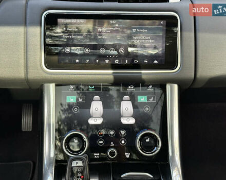Чорний Ленд Ровер Range Rover Sport, об'ємом двигуна 2.99 л та пробігом 251 тис. км за 39000 $, фото 45 на Automoto.ua