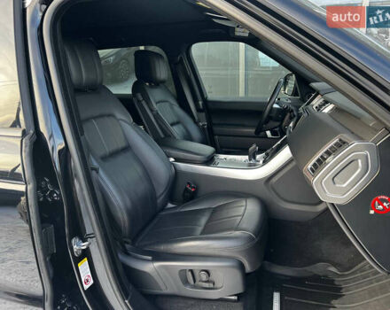 Черный Ленд Ровер Рендж Ровер Спорт, объемом двигателя 3 л и пробегом 112 тыс. км за 41500 $, фото 29 на Automoto.ua