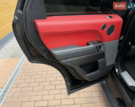 Чорний Ленд Ровер Range Rover Sport, об'ємом двигуна 5 л та пробігом 61 тис. км за 65000 $, фото 45 на Automoto.ua