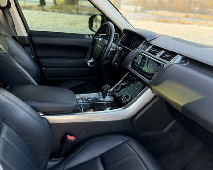 Чорний Ленд Ровер Range Rover Sport, об'ємом двигуна 2 л та пробігом 118 тис. км за 47200 $, фото 33 на Automoto.ua