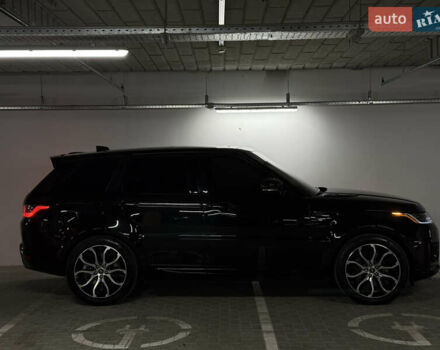 Чорний Ленд Ровер Range Rover Sport, об'ємом двигуна 2 л та пробігом 72 тис. км за 47000 $, фото 30 на Automoto.ua