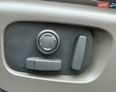 Чорний Ленд Ровер Range Rover Sport, об'ємом двигуна 3 л та пробігом 102 тис. км за 48900 $, фото 31 на Automoto.ua