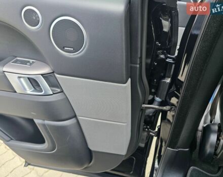 Чорний Ленд Ровер Range Rover Sport, об'ємом двигуна 3 л та пробігом 251 тис. км за 43777 $, фото 52 на Automoto.ua