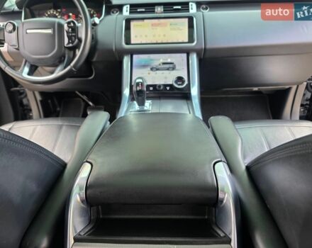 Чорний Ленд Ровер Range Rover Sport, об'ємом двигуна 3 л та пробігом 251 тис. км за 43777 $, фото 51 на Automoto.ua