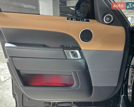 Чорний Ленд Ровер Range Rover Sport, об'ємом двигуна 2.3 л та пробігом 39 тис. км за 81000 $, фото 16 на Automoto.ua